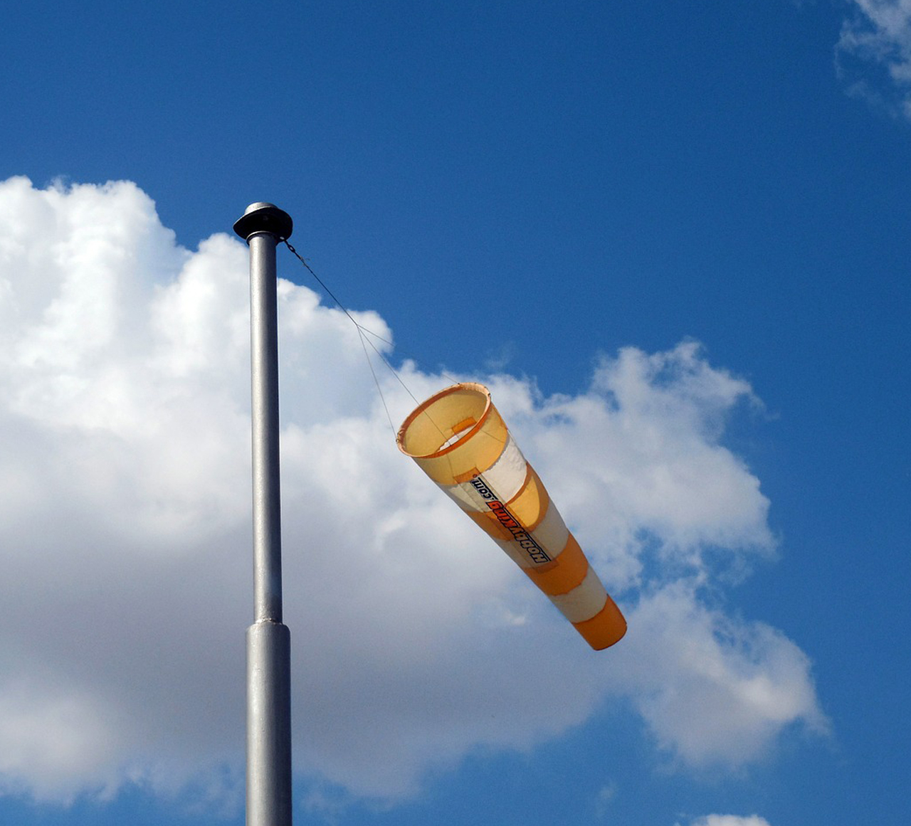 超聲波風(fēng)速風(fēng)向監(jiān)測